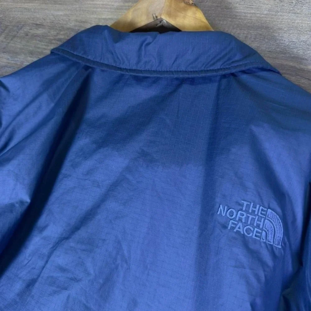 The North Face Men's Jacket Large Blue Circular Design‎